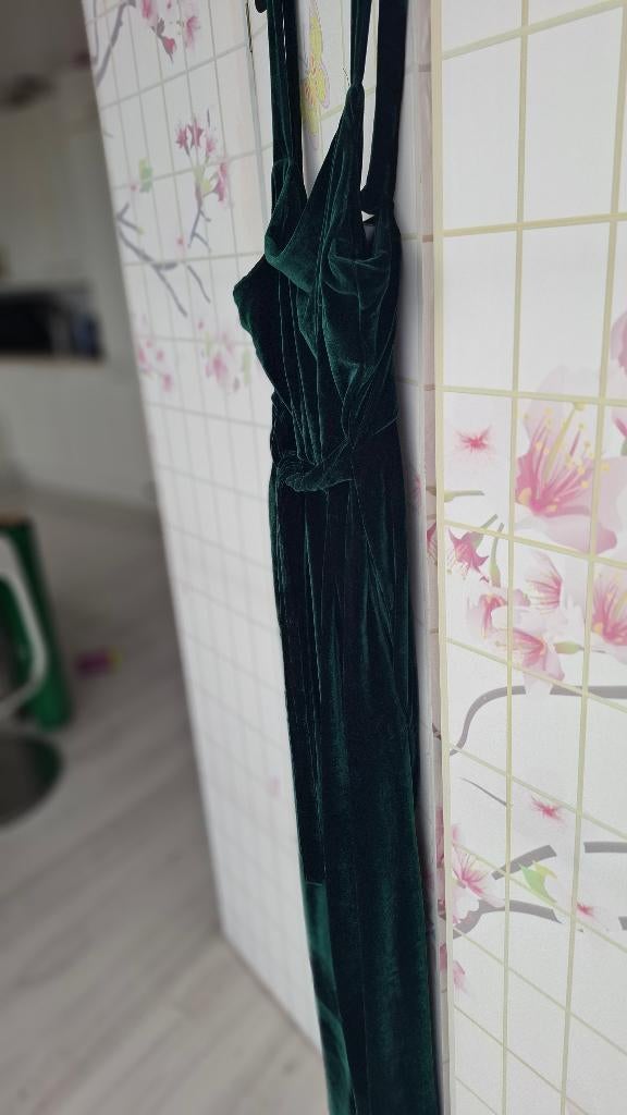 Broekpak van donkergroen fluweel, Kleding | Dames, Collectif, Kostuum of Pak, Maat 42/44 (L), Ophalen of Verzenden