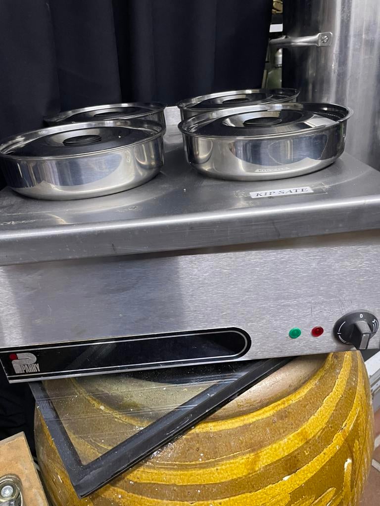 Hotpot vierpans weinig gebruikt, Ophalen, Zo goed als nieuw