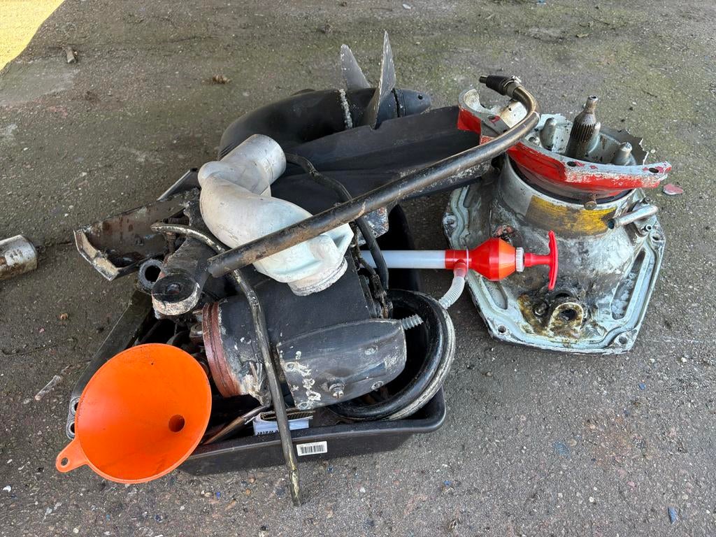 staartstuk Volvo Penta 270 voor onderdelen, Ophalen, Gebruikt, Motor en Techniek, Motorboot