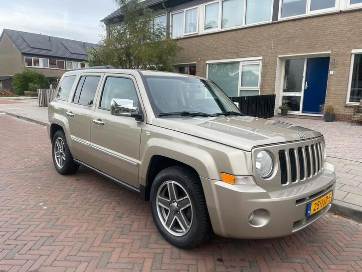 Jeep Patriot 2.4 Automaat | Nieuwe APK + Grote beurt, Auto's, Jeep, Bedrijf, Patriot, 4x4, ABS, Adaptive Cruise Control, Airbags
