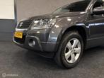 Suzuki Grand Vitara 2.4 4WD Exclusive DEALER O.H / CLIMA / C, Auto's, Suzuki, Euro 5, Stof, Gebruikt, Zwart