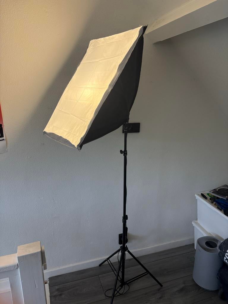Softbox met statief voor fotografie, Ophalen, Zo goed als nieuw, Lamp of Flitsset