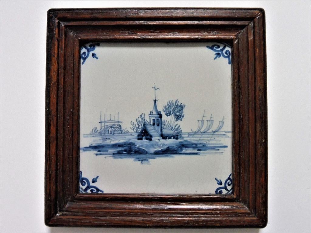 Delfts blauwe tegel landschap woonhuis toren hooischuur boot, Ophalen of Verzenden