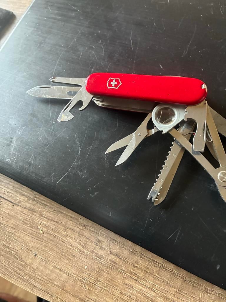 Victorinox S.O.S Kit Army Mes met Lederen Hoes, Ophalen of Verzenden, Gebruikt