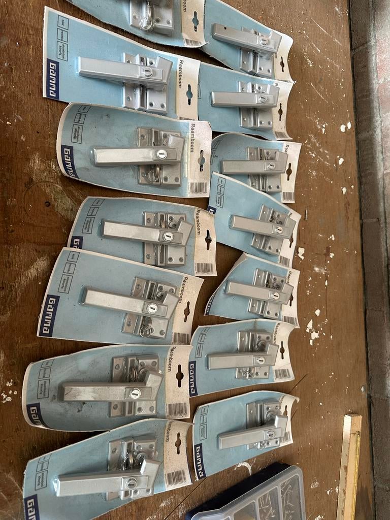 Gamma Raamboom met slot, aluminium kleurig, Doe-het-zelf en Verbouw, Hang- en Sluitwerk, Ophalen, Nieuw, Overige materialen, Overige typen