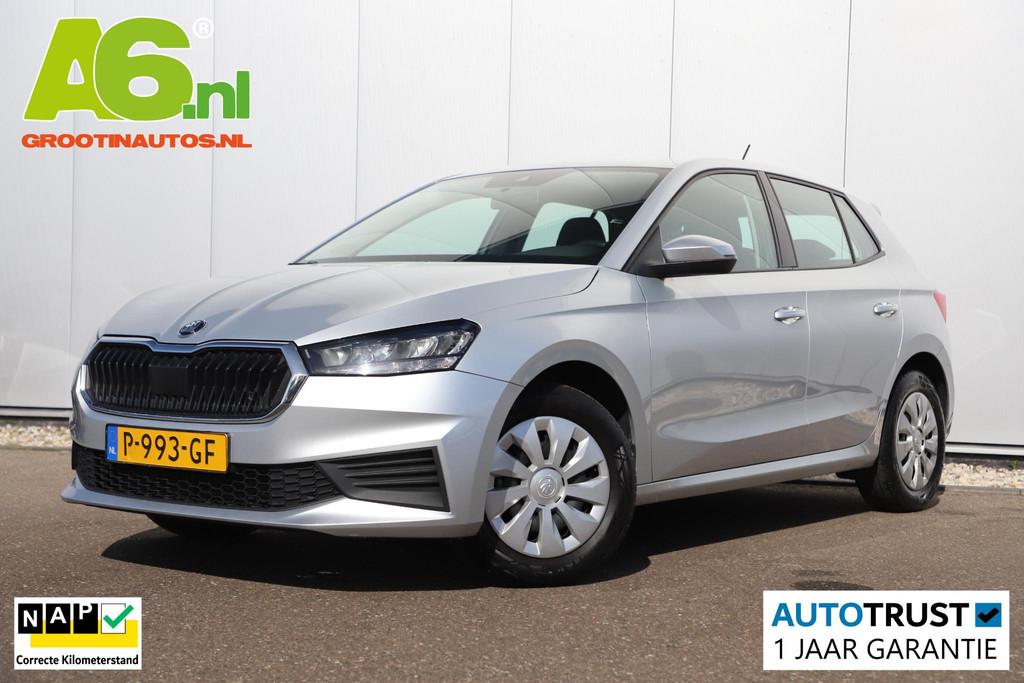 Skoda Fabia 1.0 TSI Ambition 95PK Carplay Android Navigatie, Voorwielaandrijving, Stof, Euro 6, 95 pk