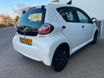 Toyota Aygo 1.0 VVT-i /Airco/Apple Carplay/Goed-onderhouden/, Voorwielaandrijving, Euro 5, Gebruikt, 4 stoelen