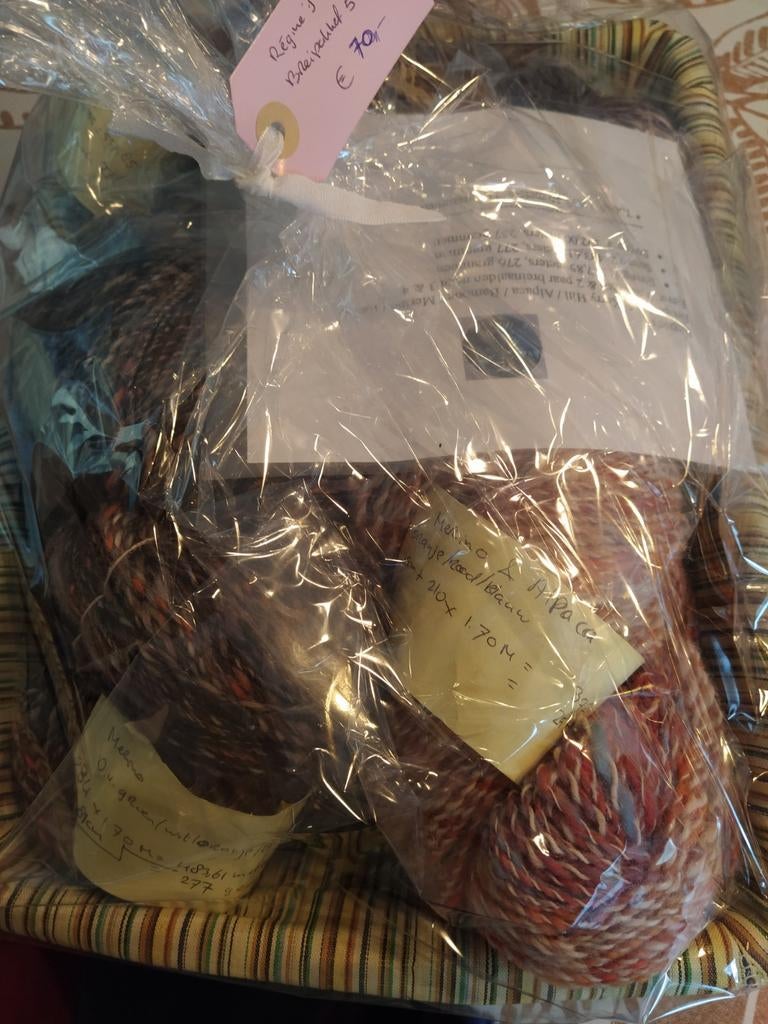 Opruiming: 6 mooie kleurige brei/haakpakket, €45 per pakket., Ophalen of Verzenden, Nieuw, Breien of Haken, Wol of Garen