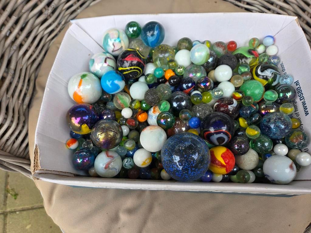 Doos met allerlei soorten knikkers, Kinderen en Baby's, Speelgoed | Buiten | Los speelgoed, Ophalen