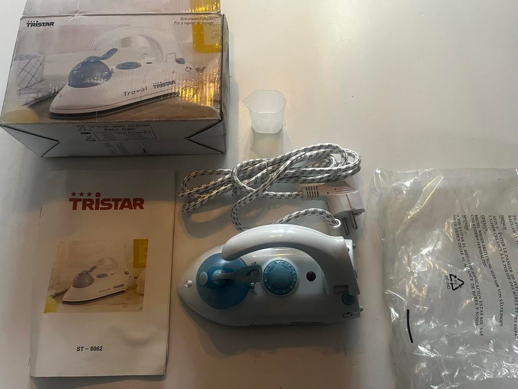 Tristar Travel Strijkijzer - Compact en Handig voor Reizen, Ophalen of Verzenden, Nieuw, Strijkijzer met snoer