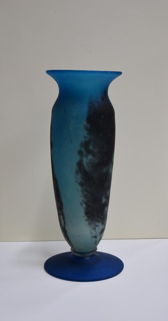 Unieke Vintage ART GLASS vaas van blauw gematteerd glas, Ophalen of Verzenden