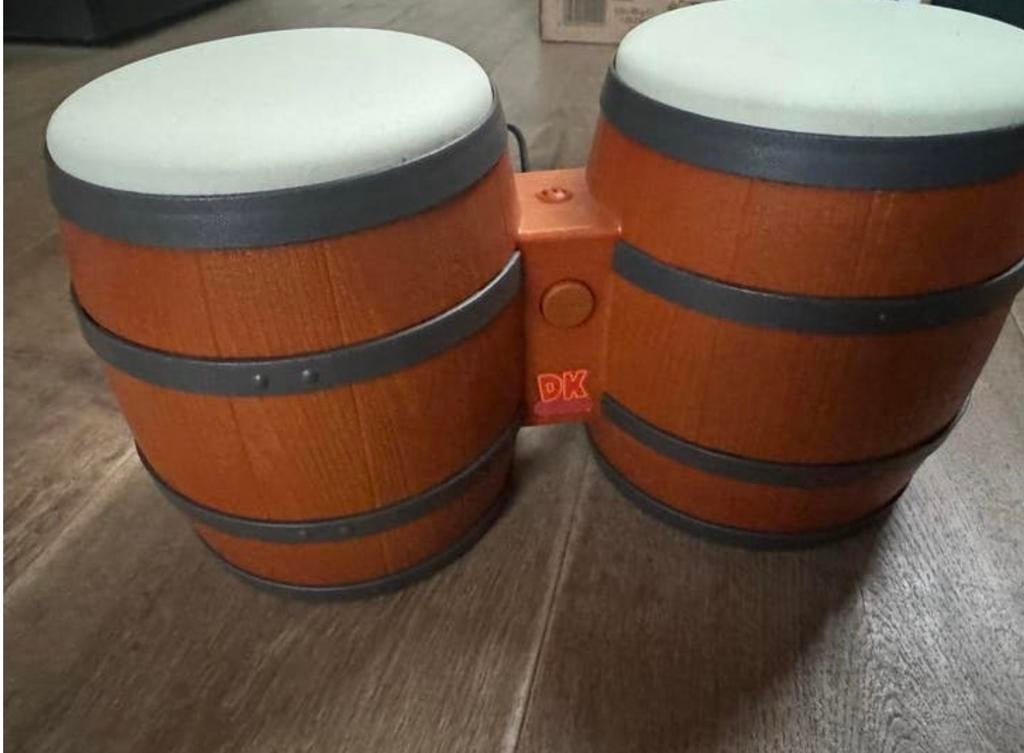 Donkey Konga + DK Bongos (Nintendo GameCube) – Compleet, Spelcomputers en Games, Games | Nintendo GameCube, Muziek, Gebruikt, 2 spelers