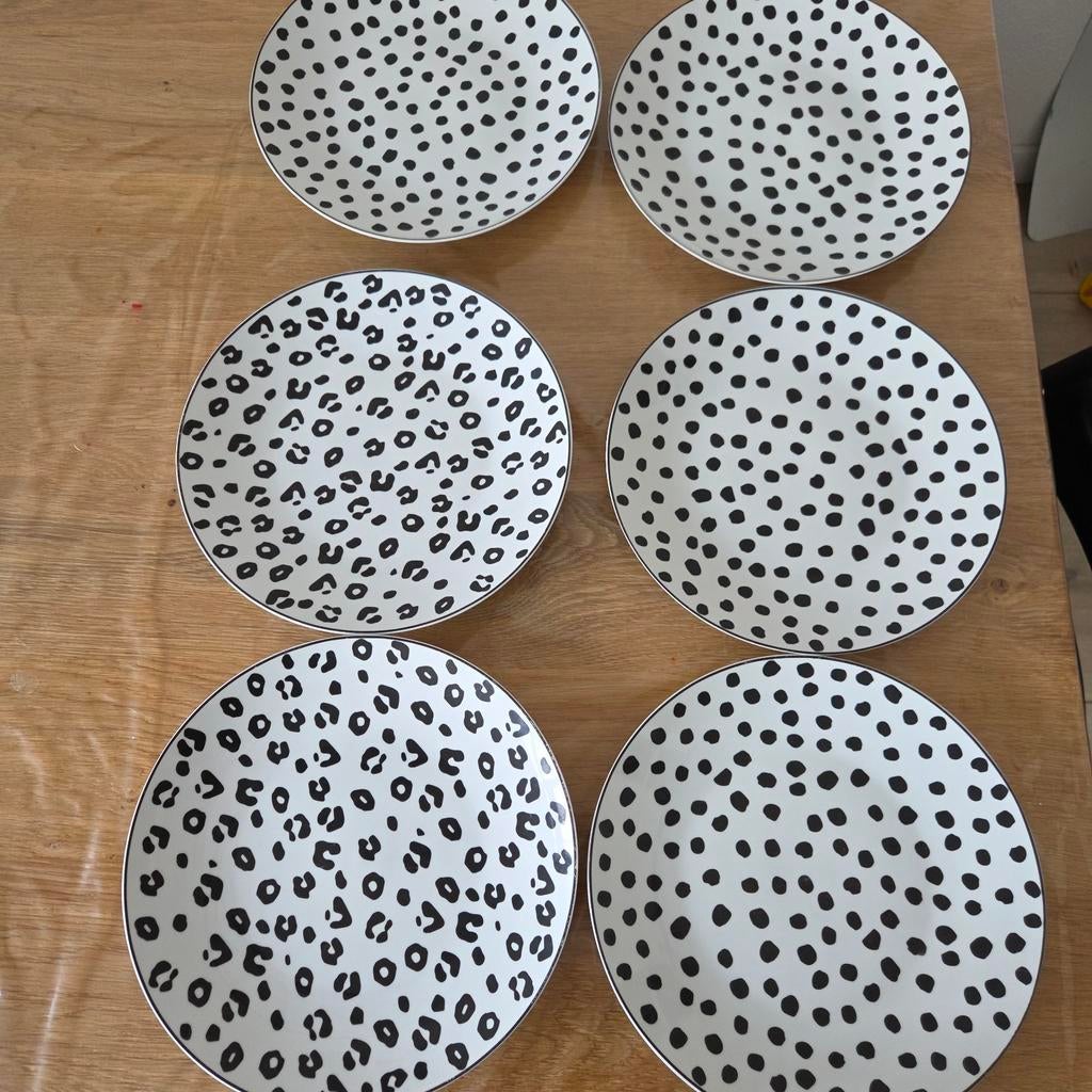 Xenos servies panter, Huis en Inrichting, Keuken | Servies, Gebruikt, Bord(en), Overige stijlen, Porselein, Ophalen