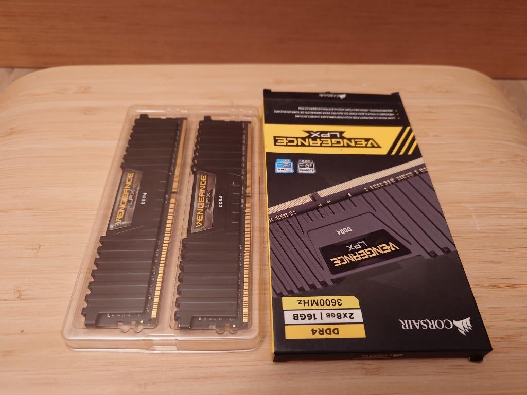 16GB 3600mhz C16 Corsair Vengeance LPX (2x8GB DDR4), DDR4, Ophalen of Verzenden, Zo goed als nieuw, Desktop