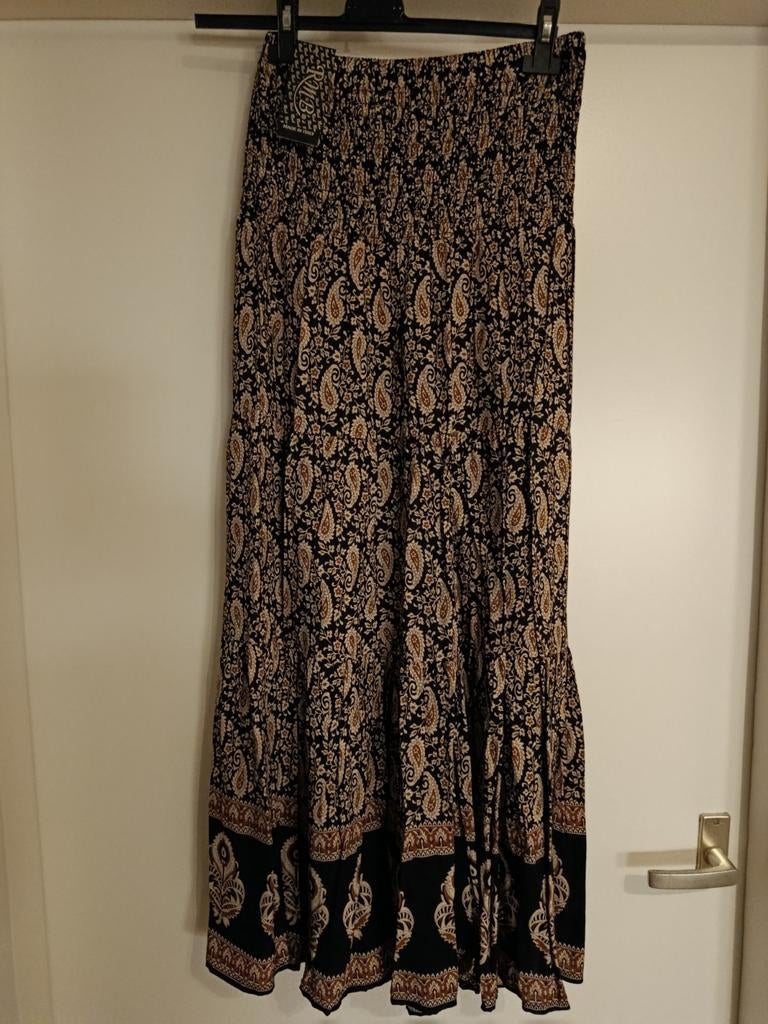 Bohemian maxi rok one size nieuw zwart, Kleding | Dames, Rokken, Maat 38/40 (M), Zwart, Nieuw, Ophalen of Verzenden