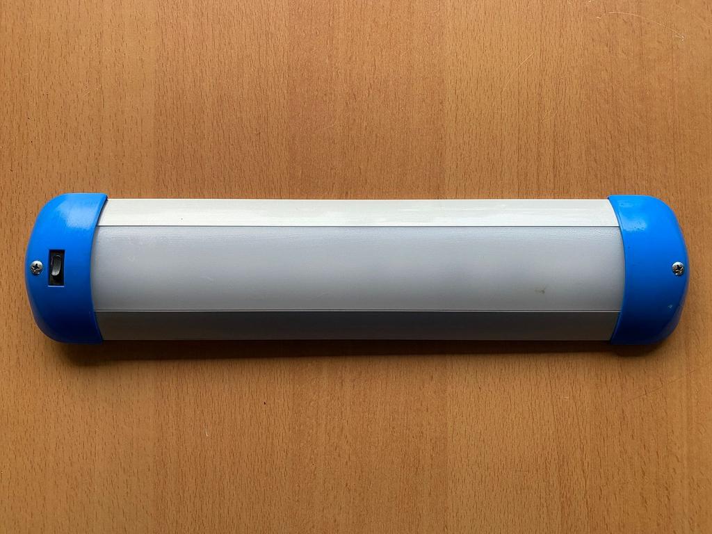 Dutch Electro (Micro Avenue) 8 Watt / 10–30 Volt LED Lamp Be, Caravans en Kamperen, -, -, Ophalen of Verzenden, Zo goed als nieuw