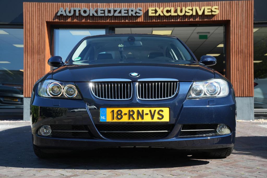 BMW 3-serie 325i Dynamic Executive Sportstoelen Alcantara St, Auto's, BMW, 745 kg, Gebruikt, Zwart, 2497 cc