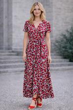 Jurk In April 1986 (M/L), Maat 38/40 (M), Ophalen of Verzenden, Zo goed als nieuw, Rood