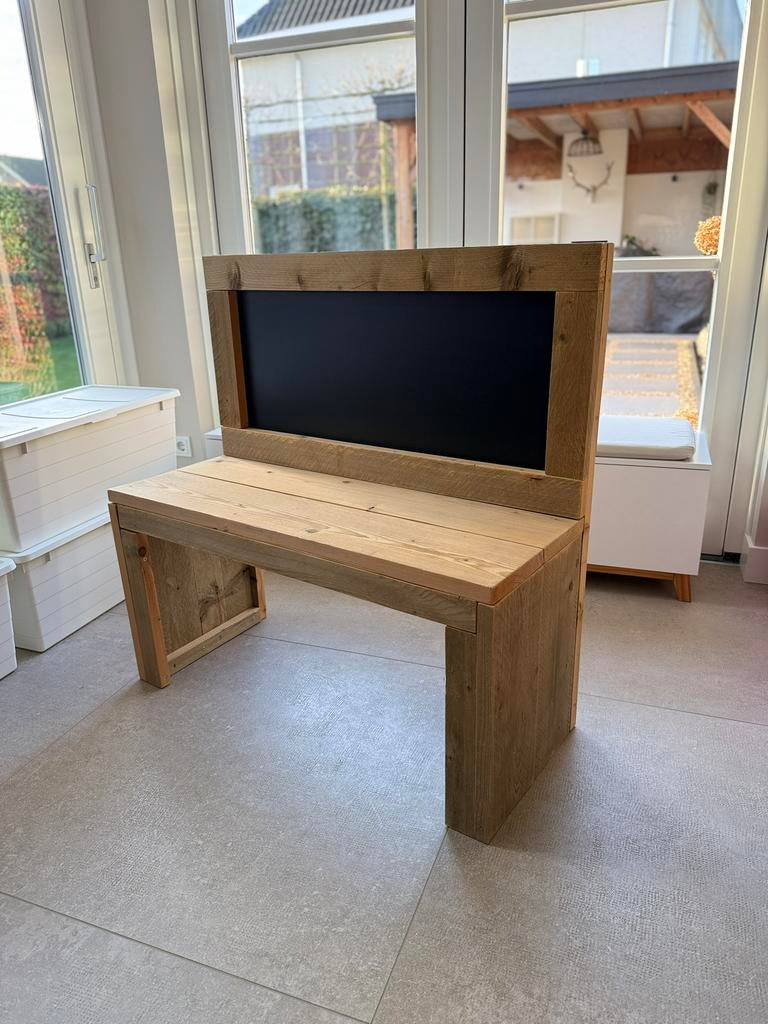 Steigerhout bureau voor kind met krijtbord, Ophalen, Zo goed als nieuw, Overige typen