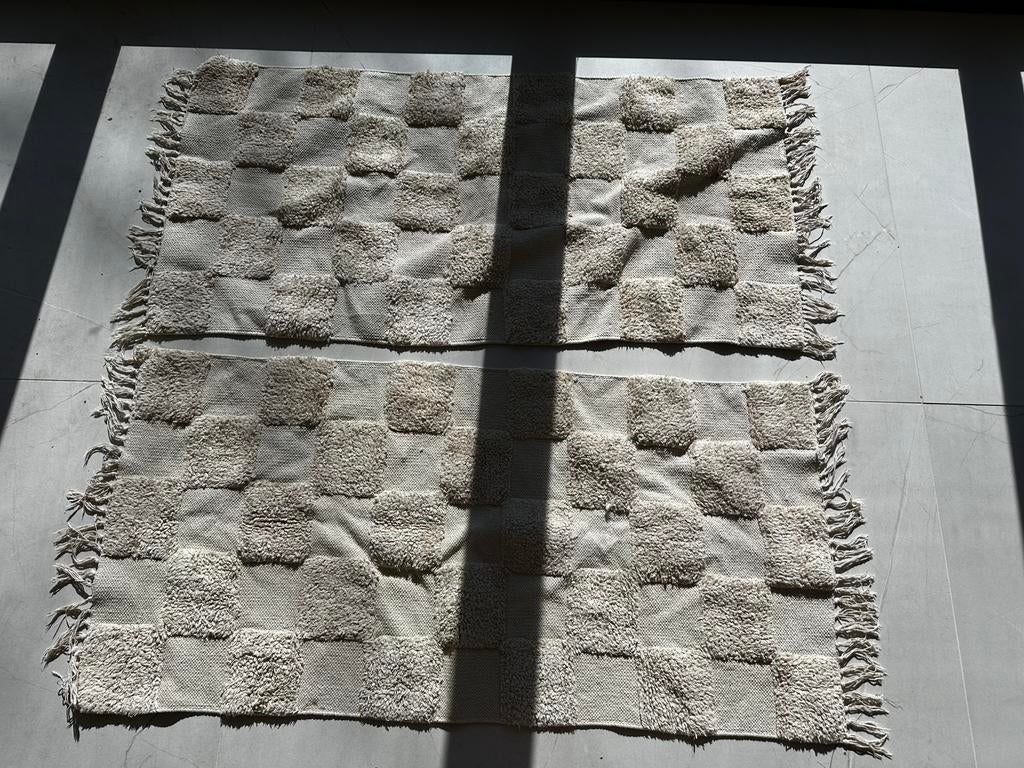 2x kwantum vloerkleed creme beige, Ophalen, Beige, 200 cm of meer, Zo goed als nieuw