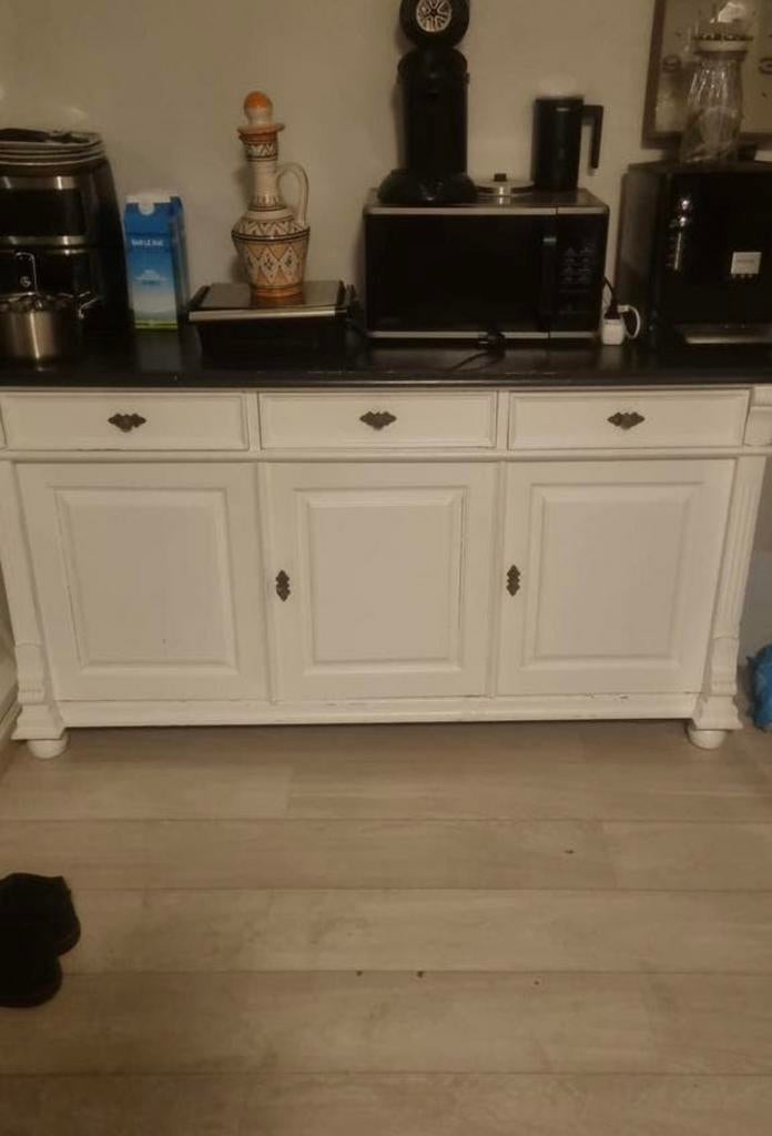 Gratis dressoir, Huis en Inrichting, Kasten | Dressoirs, Ophalen, Zo goed als nieuw, 25 tot 50 cm