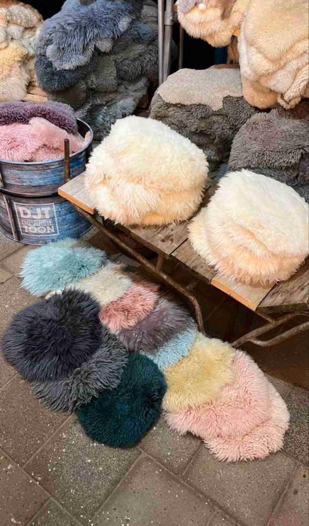 Schapenvachtjes 2 STUKS rond / vierkant  op maat mogelijk, Huis en Inrichting, Stoffering | Tapijten en Kleden, Gebruikt, Minder dan 50 cm