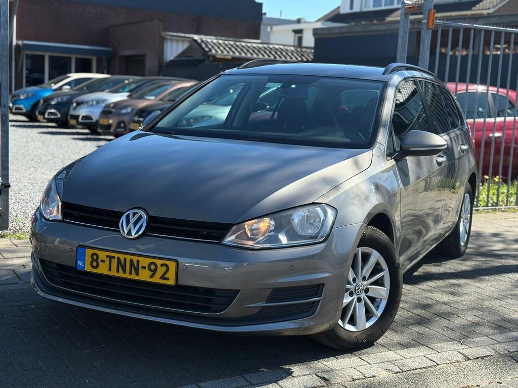 Volkswagen Golf 1.6 TDI Comfortline BlueMotion | Navigatie |, Auto's, Euro 5, Stof, Gebruikt, 4 cilinders
