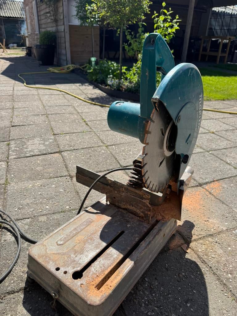 Stenen zaag makita, Ophalen, Zo goed als nieuw, 1200 watt of meer, 70 mm of meer