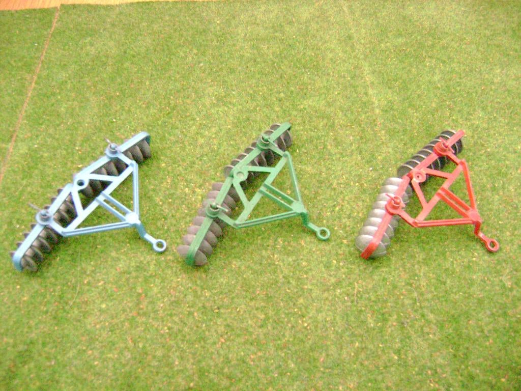 Enkele schijveneg van Britains nr. 135F, Ophalen of Verzenden, Gebruikt, Tractor of Landbouw, Britains