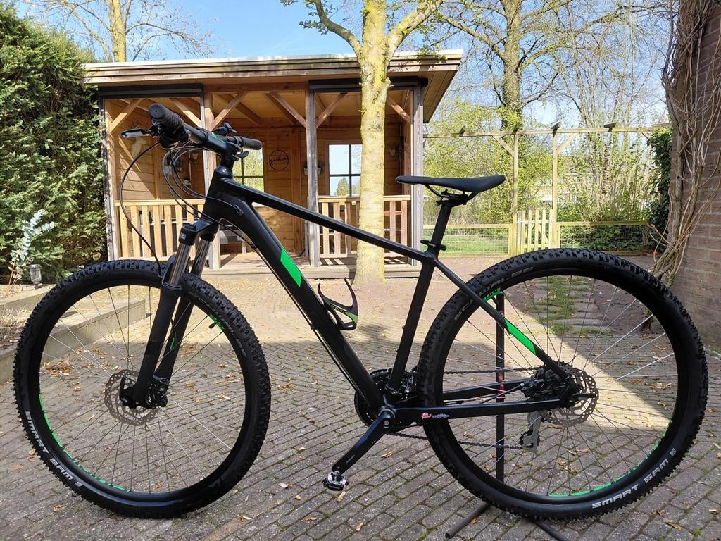 Z.G.A.N! PUNTGAVE MOUNTAINBIKE CUBE 29 INCH BANDENMAAT, Fietsen en Brommers, Fietsen | Jongens, Ophalen, Zo goed als nieuw, 26 inch of meer