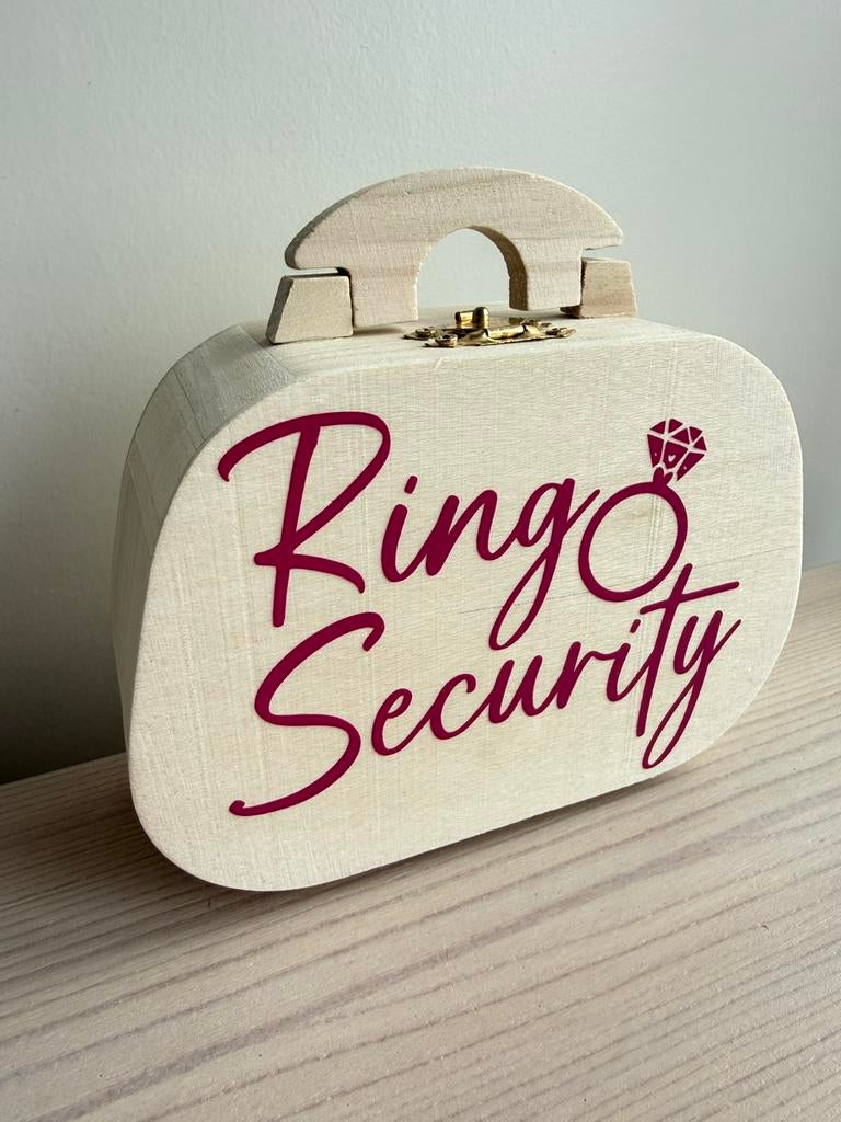 Mini “Ring Security” koffertje – perfect voor ringdrager, Ophalen of Verzenden, Zo goed als nieuw