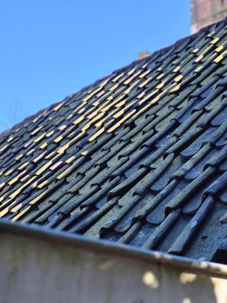 70 a 80 Oudhollandse dakpannen blauw gesmoord, Ophalen, Steen of Klei, Blauw, 15 m² of meer