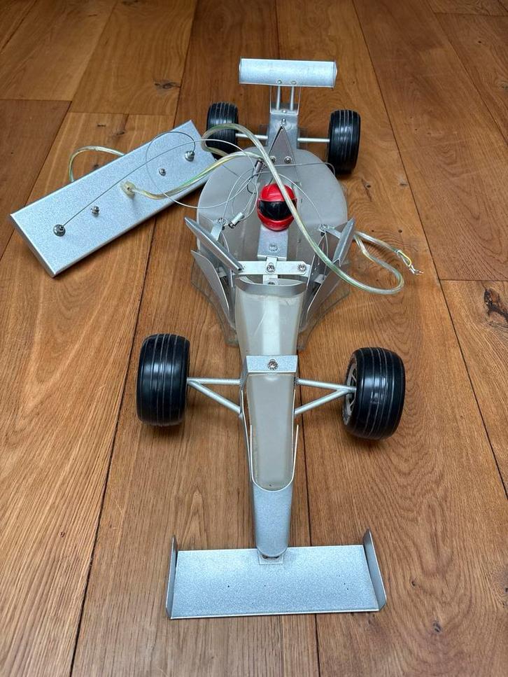 Hanglamp raceauto van glas en metaal - 67 cm lang, Gebruikt, Auto, Ophalen of Verzenden, Glas