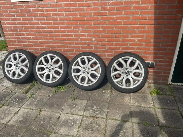 Mini Cooper Alu - velgen met banden, Auto-onderdelen, Banden en Velgen, Gebruikt, Banden en Velgen, 17 inch, All Season