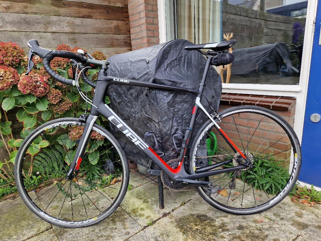 Cube Attain Racefiets maat 61, Fietsen en Brommers, Fietsen | Racefietsen, 28 inch, Carbon, Heren, Zo goed als nieuw