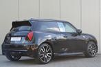 MINI Hatchback Cooper E / JCW / Pakket XL / 18 inch JCW Lap, Stof, Stoelverwarming, Huisgarantie, Met garantie (alle)