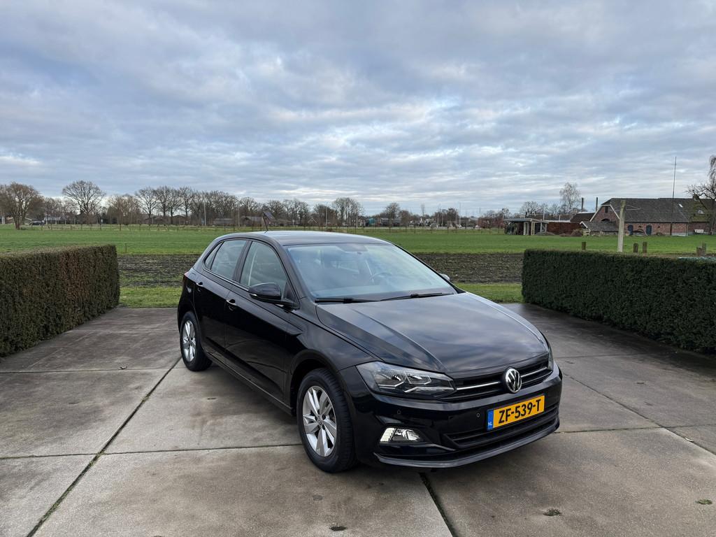 Volkswagen Polo 1.0 TSI Comfortline, Voorwielaandrijving, Metallic lak, Euro 6, Zwart