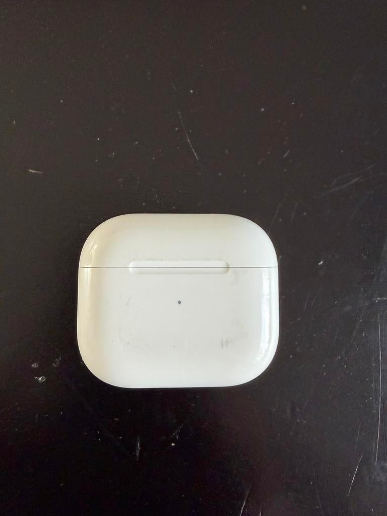 Airpods 3, Gebruikt, Ophalen of Verzenden, Apple, In oorschelp (earbud)