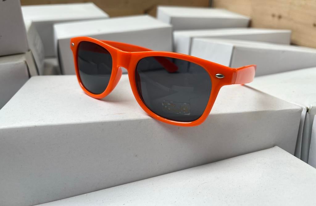 Oranje Zonnebrillen Partij (3 Modellen) Direct Leverbaar, Overige merken, Zonnebril, Nieuw, Oranje