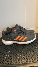 Adidas Court Stabil Sportschoenen - Maat 37 1/3, Ophalen, Zo goed als nieuw, Grijs, Sportschoenen