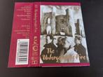U2 - THE UNFORGETTABLE FIRE (MC), 1 bandje, Ophalen of Verzenden, Zo goed als nieuw, Origineel