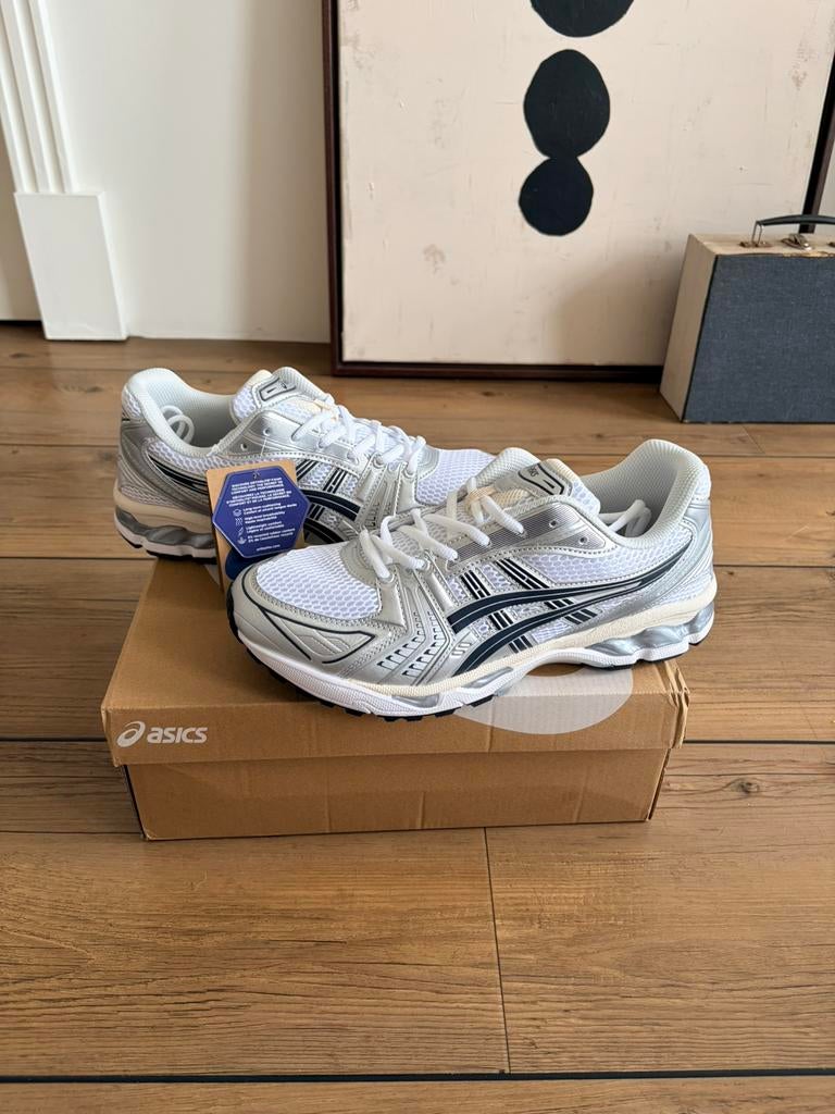 Asics gel kayano 14, Ophalen of Verzenden, Zo goed als nieuw