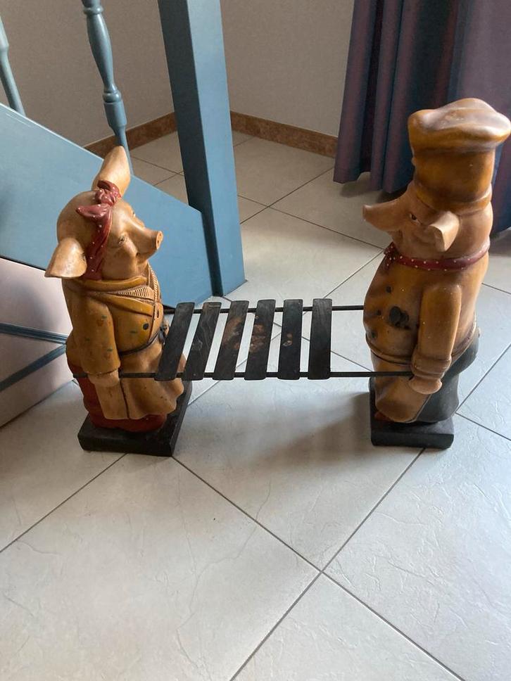 Charley , ober en varkens, Antiek en Kunst, Curiosa en Brocante, Ophalen