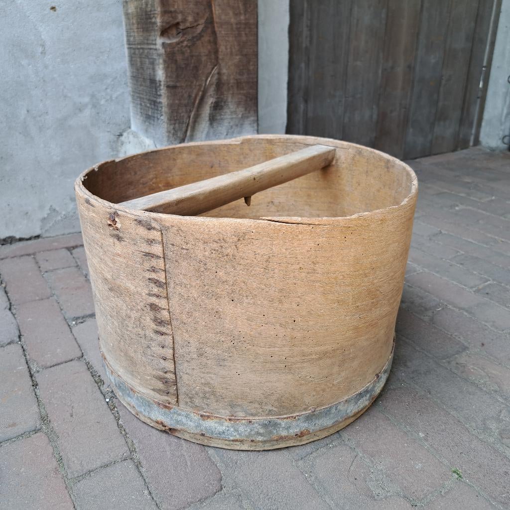 OPRUIMING Oude brocante graanmaat bak hoogte 25cm ø 39cm, Gebruikt, ., Ophalen of Verzenden, .