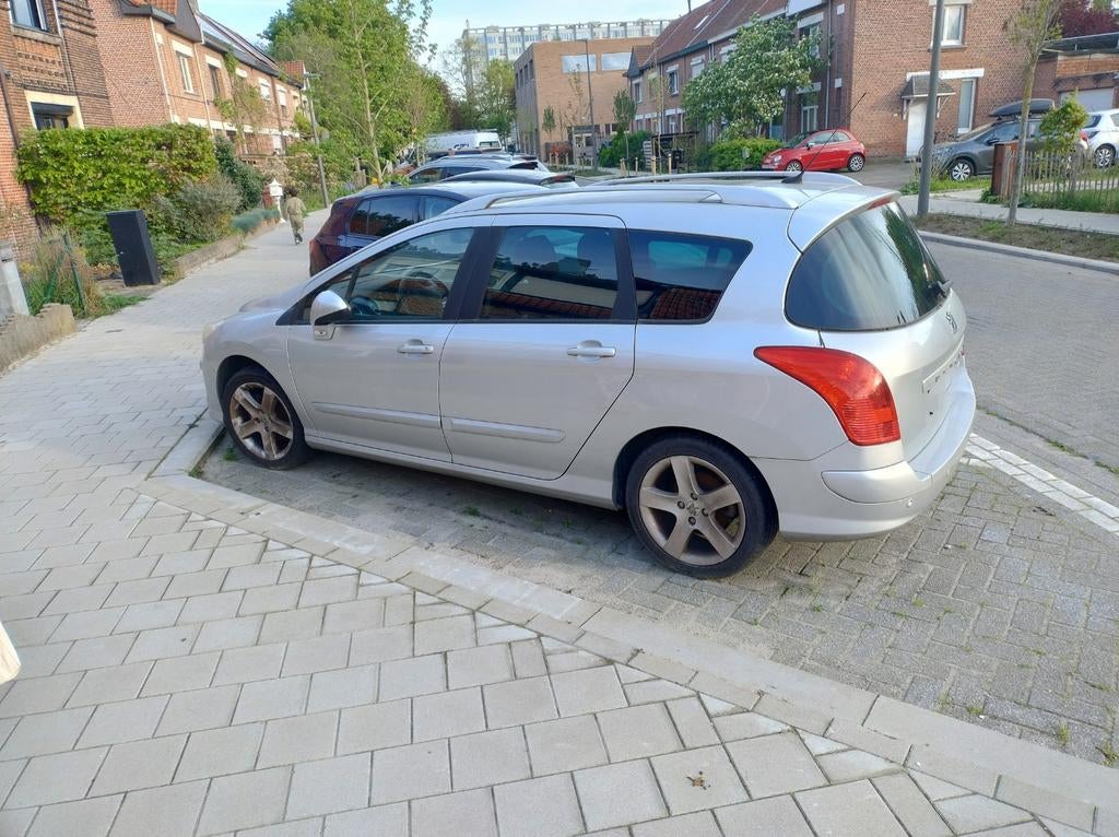 Motorschade Peugeot 308 SW 1.6 VTi 2009 zonder olie gereden, Auto-onderdelen, Ophalen, Gebruikt, Peugeot