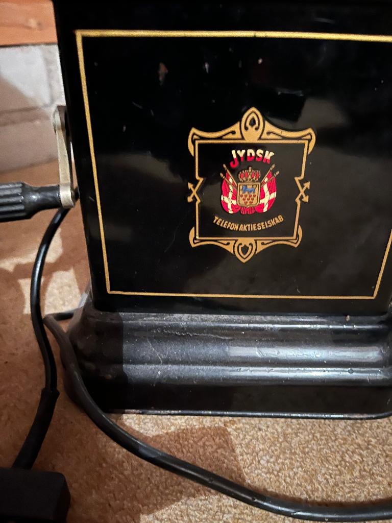 oude telefoon met oude aansluiting, Telecommunicatie, Vaste telefoons | Niet Draadloos, Ophalen of Verzenden, Gebruikt