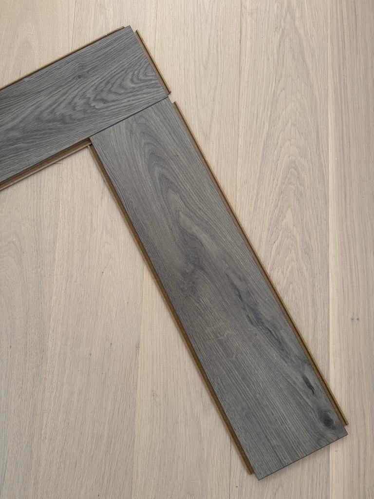 Laminaat Makake Oak, ca. 35m2 (39 pakken), Doe-het-zelf en Verbouw, Ophalen, 50 tot 150 cm, Nieuw, 10 m² of meer