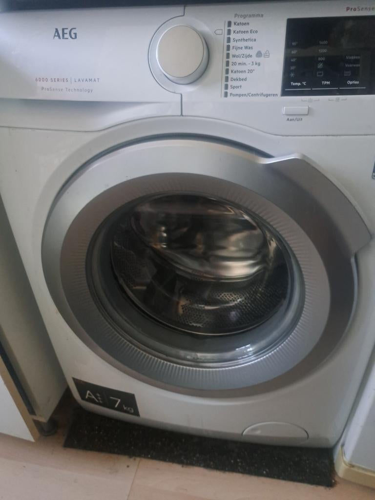 AEG Lavamat 6000 Series, Ophalen, Gebruikt, 1200 tot 1600 toeren, 85 tot 90 cm