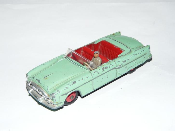 Dinky Toys - 132 - Packard groen, Hobby en Vrije tijd, Modelauto's | 1:43, Gebruikt, Auto, Dinky Toys, Ophalen