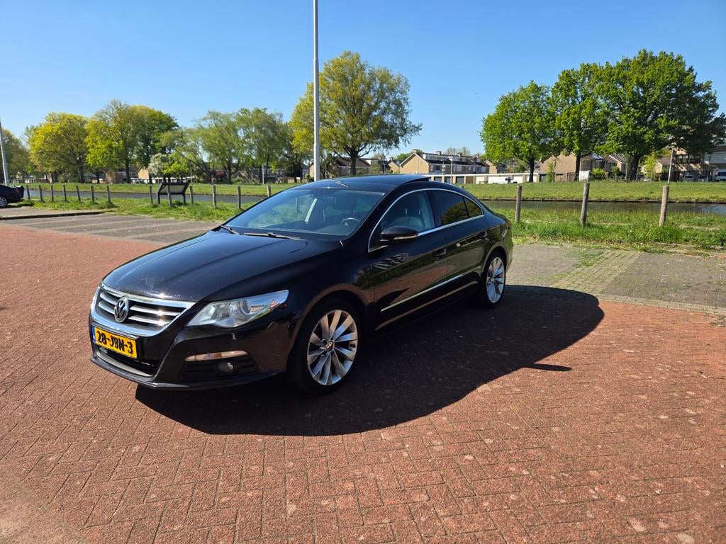 Volkswagen Passat 1.8 TSI 118KW CC 2009 Zwart, Auto's, Volkswagen, Passat CC, Zwart, 4 cilinders, Leder en Stof